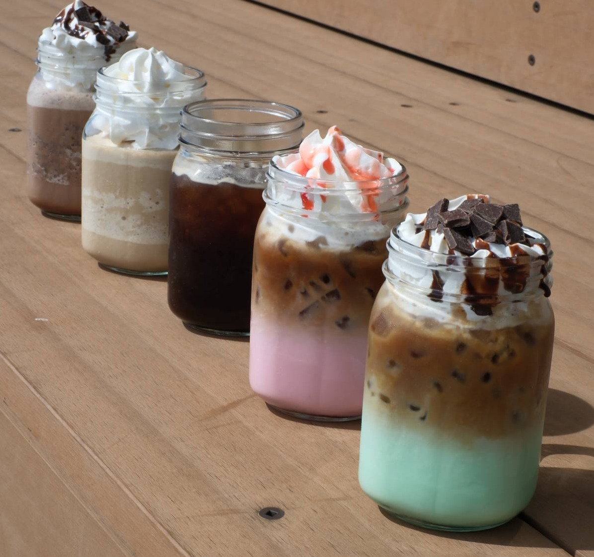 夏季限定ドリンク好評販売中！ | Robert's Coffee | ショップニュース