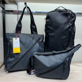 人気のサムソナイトレッド別注モデルのご紹介💫