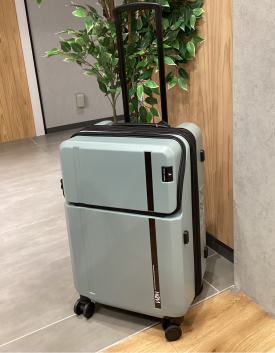 HeM×TRANSIT LOUNGE スーツケースのご紹介🧳🫧