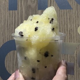 ＼広がる、新食感❕／「チョコバナナ風味のかき氷アイス」