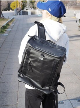 "おすすめ商品のご紹介 【NEWERA バックパックBOX PACK MID】"