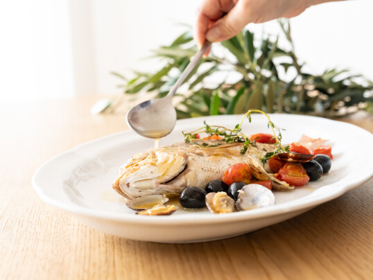 3/3(火) ~春を祝う食卓レッスン~ アクアパッツァと春野菜の前菜で彩るテーブル