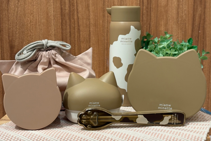 ネコちゃんランチグッズ